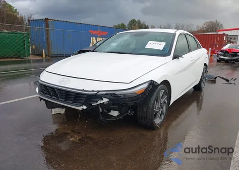 2025 Hyundai Elantra Sel Sport z USA, uszkodzony, nr VIN KMHLM4DG6SU070531